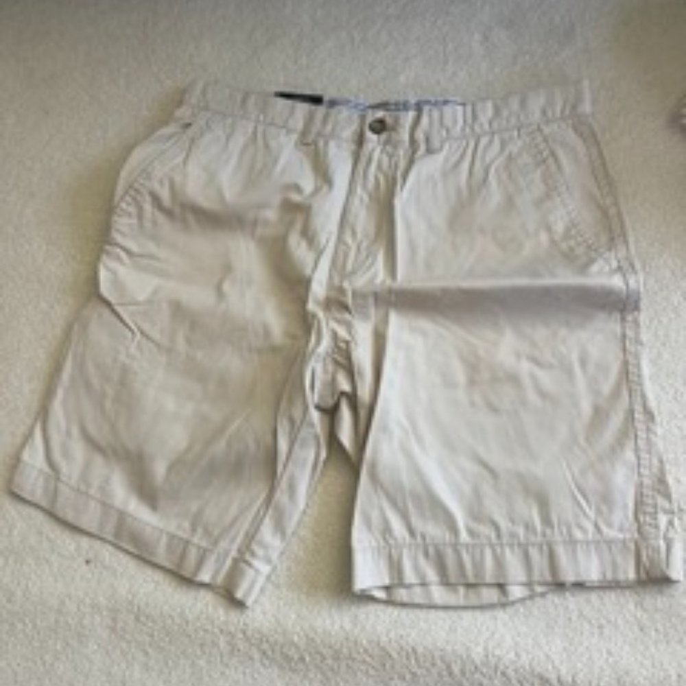 Tommy Hilfiger Mens Classic Fit Shorts